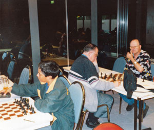 Ben-Bill-and-Les-at-the-Gosford-Open-2003-webversion (24K)