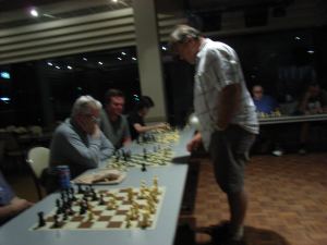 RIMG0010_and_then_the_Master_arrives (38K)